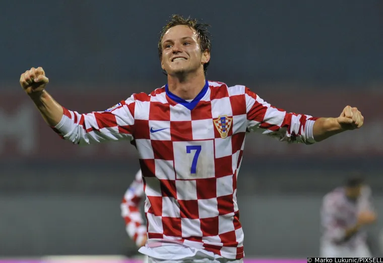 Kako je legendarni Rakitić izgledao 2007. godine na svom debiju za hrvatsku reprezentaciju