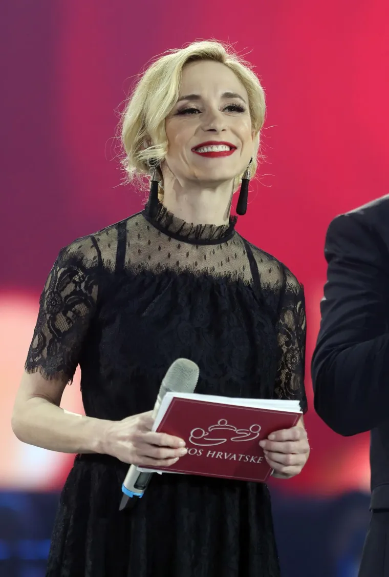 Ma, preslatka je: Iva Šulentić se od 2007. nije nimalo promijenila, da nam je znati koja je njezina tajna?