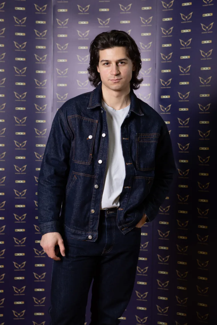 Krenuo spektakularni show uživo! Poznata imena stigla na najluđu subotnju zabavu