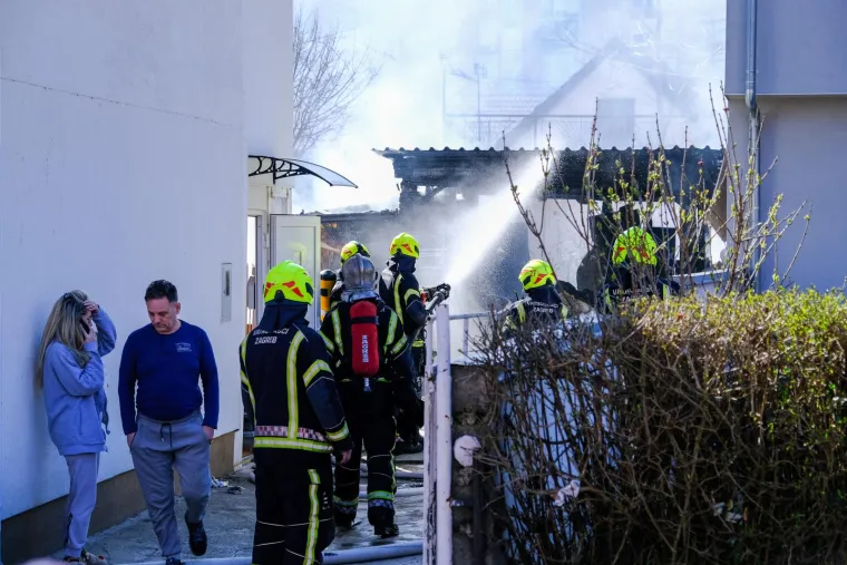 Požar izbio u garaži na Feren&scaron;čici