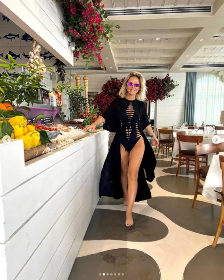 'Na&scaron;a savr&scaron;ena nedjelja', napisala je pjevačica uz nove fotografije na Instagramu. 