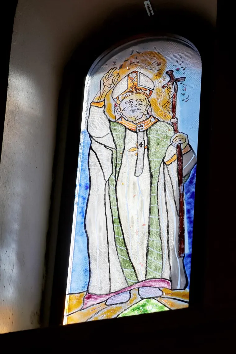 Ante Gotovina privukao pažnju ovim potezom: Pogledajte &scaron;to je darovao crkvi u rodnim Pako&scaron;tanima