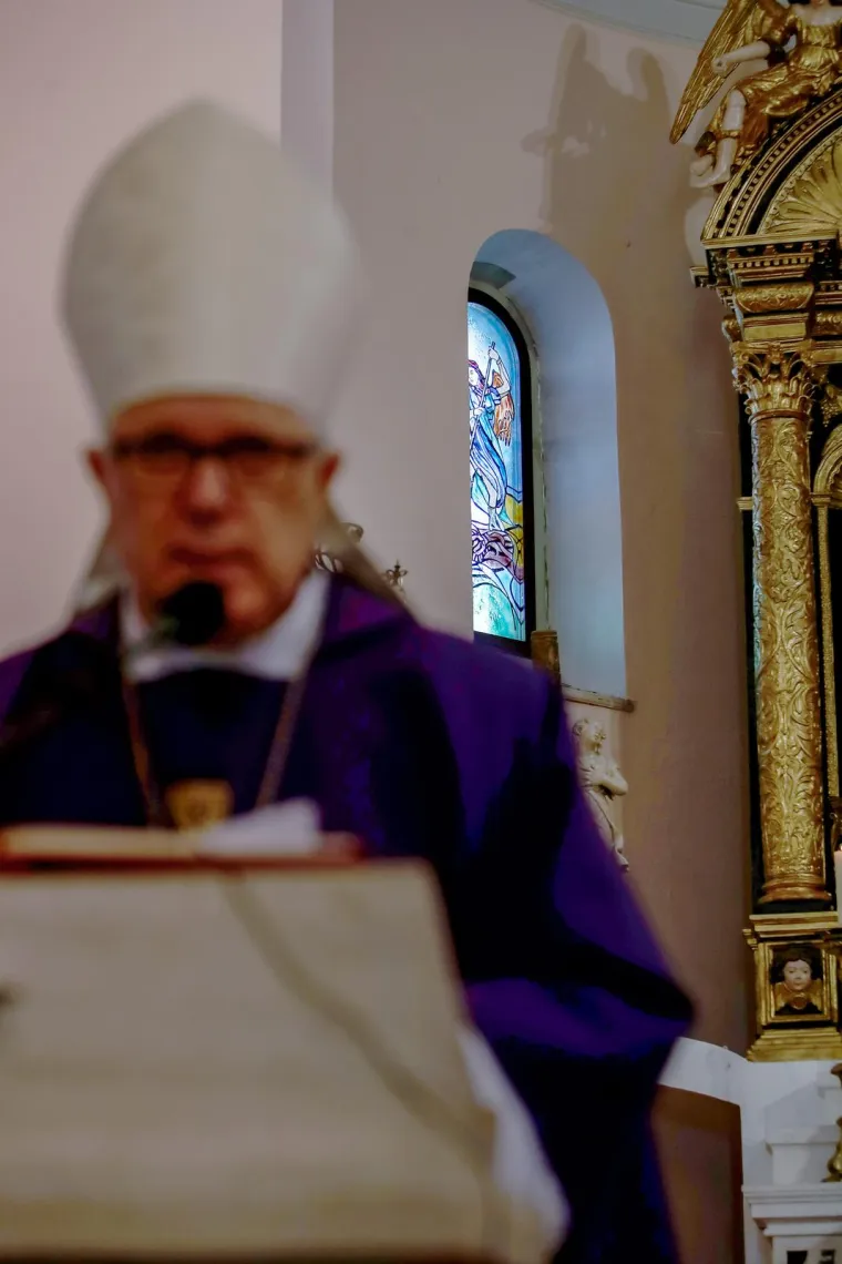 Ante Gotovina privukao pažnju ovim potezom: Pogledajte &scaron;to je darovao crkvi u rodnim Pako&scaron;tanima