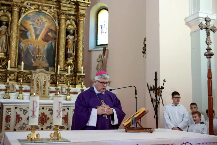 Ante Gotovina privukao pažnju ovim potezom: Pogledajte &scaron;to je darovao crkvi u rodnim Pako&scaron;tanima