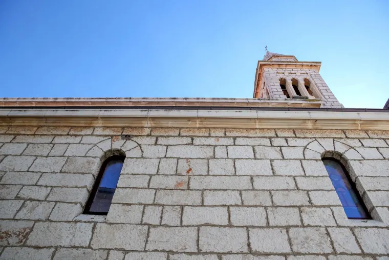 Ante Gotovina privukao pažnju ovim potezom: Pogledajte &scaron;to je darovao crkvi u rodnim Pako&scaron;tanima