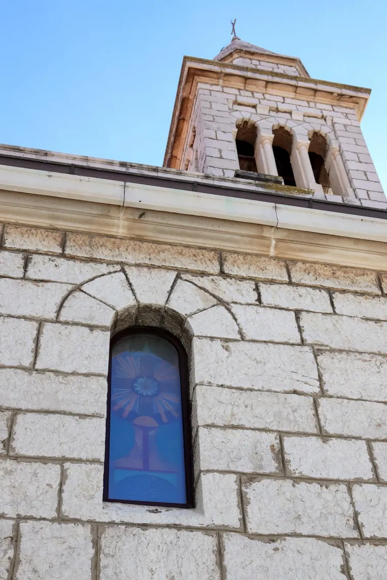 Ante Gotovina privukao pažnju ovim potezom: Pogledajte &scaron;to je darovao crkvi u rodnim Pako&scaron;tanima