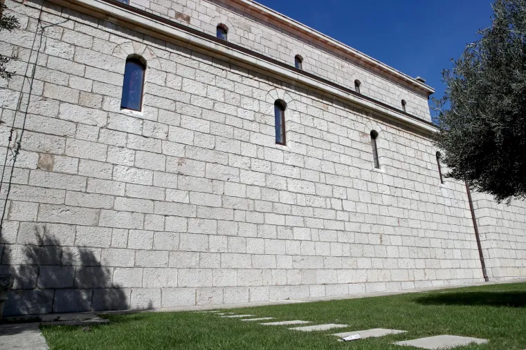 Ante Gotovina privukao pažnju ovim potezom: Pogledajte &scaron;to je darovao crkvi u rodnim Pako&scaron;tanima