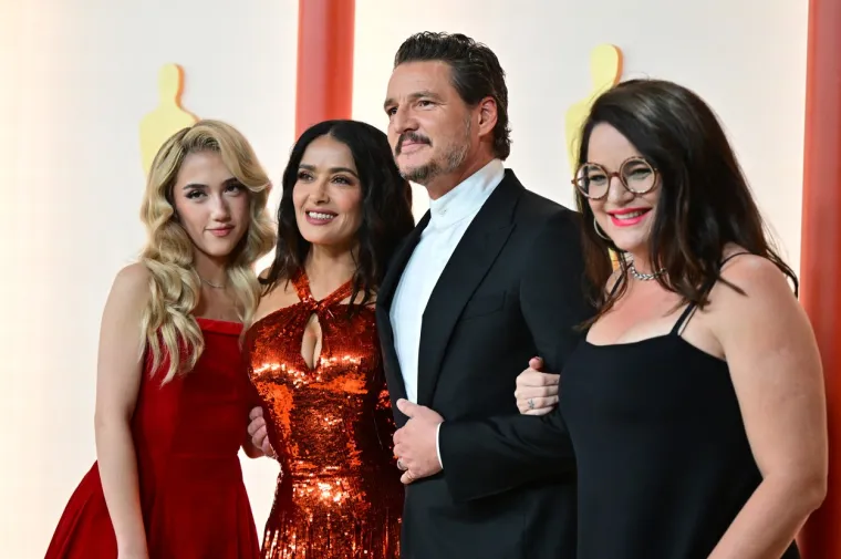 Salma Hayek, Valentina Paloma Pinault, Pedro Pascal i Javiera Balmaceda