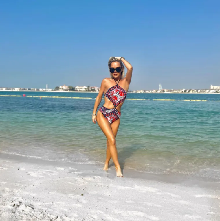 Maja &Scaron;uput se izvrsno sredila za izlazak u Dubaiju: U ovakvom izdanju je jo&scaron; nismo vidjeli