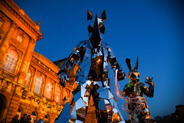 Čarobne svjetlosne instalacije opet dolaze u Zagreb. Peti po redu Festival svjetla ove godine s motivom proljeća