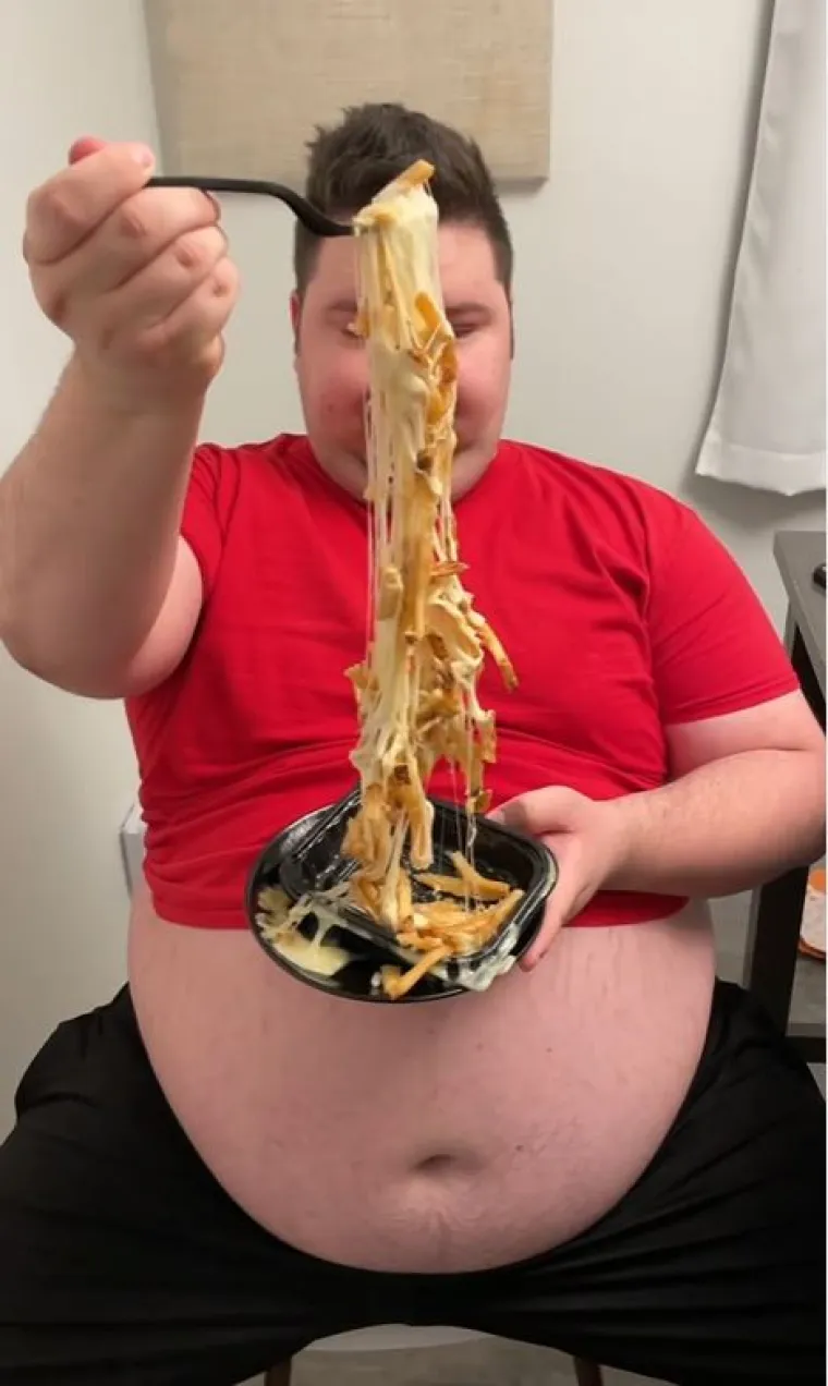 No unatoč velikoj zaradi, progovorio je za Men's Health o stvarnosti iza onoga &scaron;to radi pa je rekao: &ldquo;Većina ljudi kad bolje razmisli, nije voljna uni&scaron;titi svoja tijela za novac."