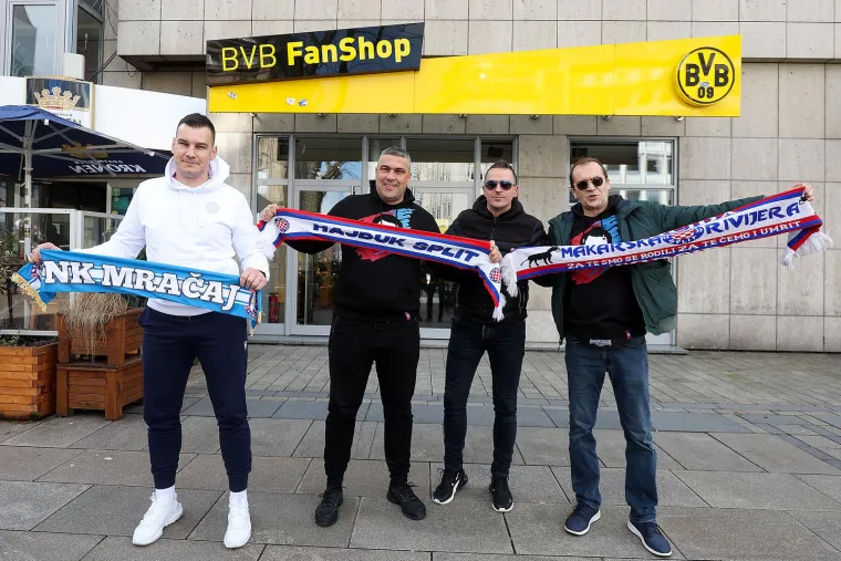 Hajdukovi navijači okupljaju se u centru Dortmunda: Bili će imati glasnu podr&scaron;ku