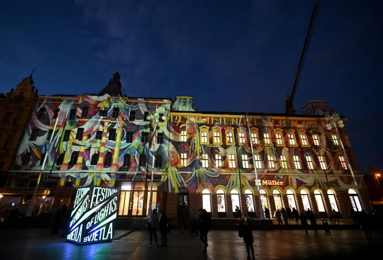 Zagreb poprimio bajkovite boje: Otvoren je Festival svjetla, evo dokad ćete moći uživati u ovoj rapsodiji