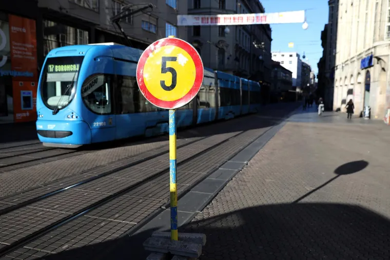 U centru Zagreba osvanuo novi prometni znak: U jednoj od najvažnijih ulica uvedena velika promjena, poznat i razlog