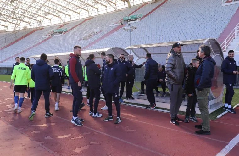 Poljud je spreman za doček svojih junaka: Juniori Hajduka dan nakon velike pobjede sletjeli u splitsku zračnu luku