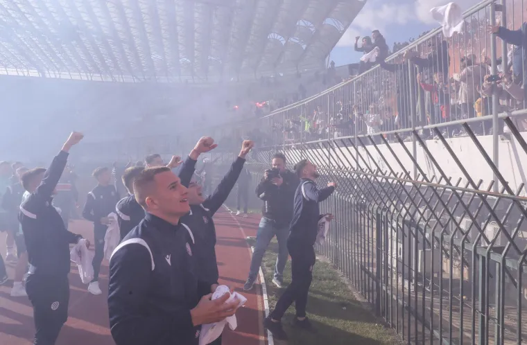 Spektakl na Poljudu: Ove slike govore više od tisuću riječi; Na stadionu bio najslađi gost na svijetu