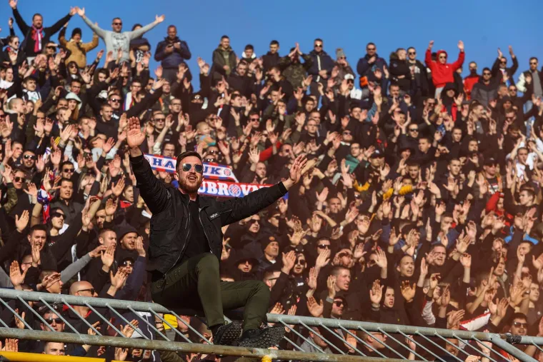 Spektakl na Poljudu: Ove slike govore više od tisuću riječi; Na stadionu bio najslađi gost na svijetu