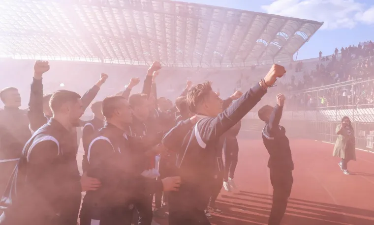 Poljud je danas gorio: Juniori Hajduka dočekani u spektakularnoj atmosferi, evo kako je sve izgledalo