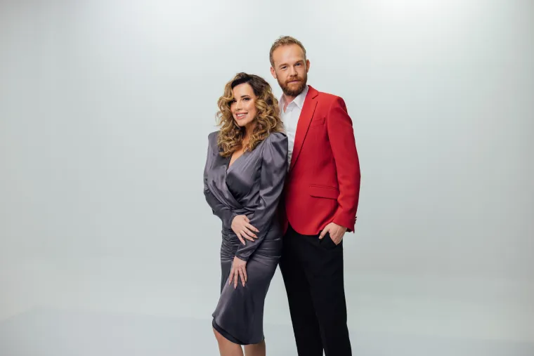 Sa&scaron;a Lozar i Nives Celzijus