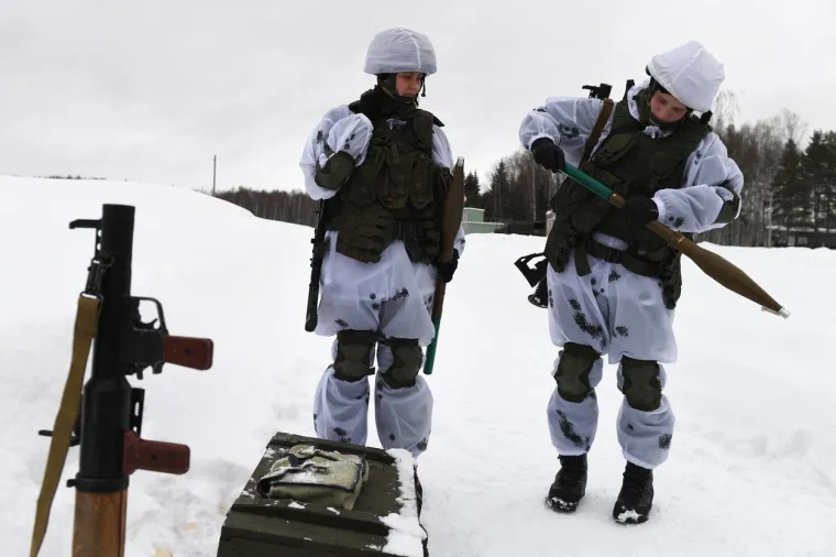 Ruskinje primile smrtonosno oružje u ruke i pokazale vje&scaron;tinu: 'Moskva u svoje redove novači sve vi&scaron;e žena'