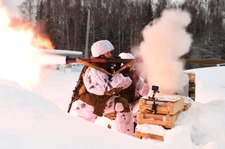 Ruskinje primile smrtonosno oružje u ruke i pokazale vje&scaron;tinu: 'Moskva u svoje redove novači sve vi&scaron;e žena'