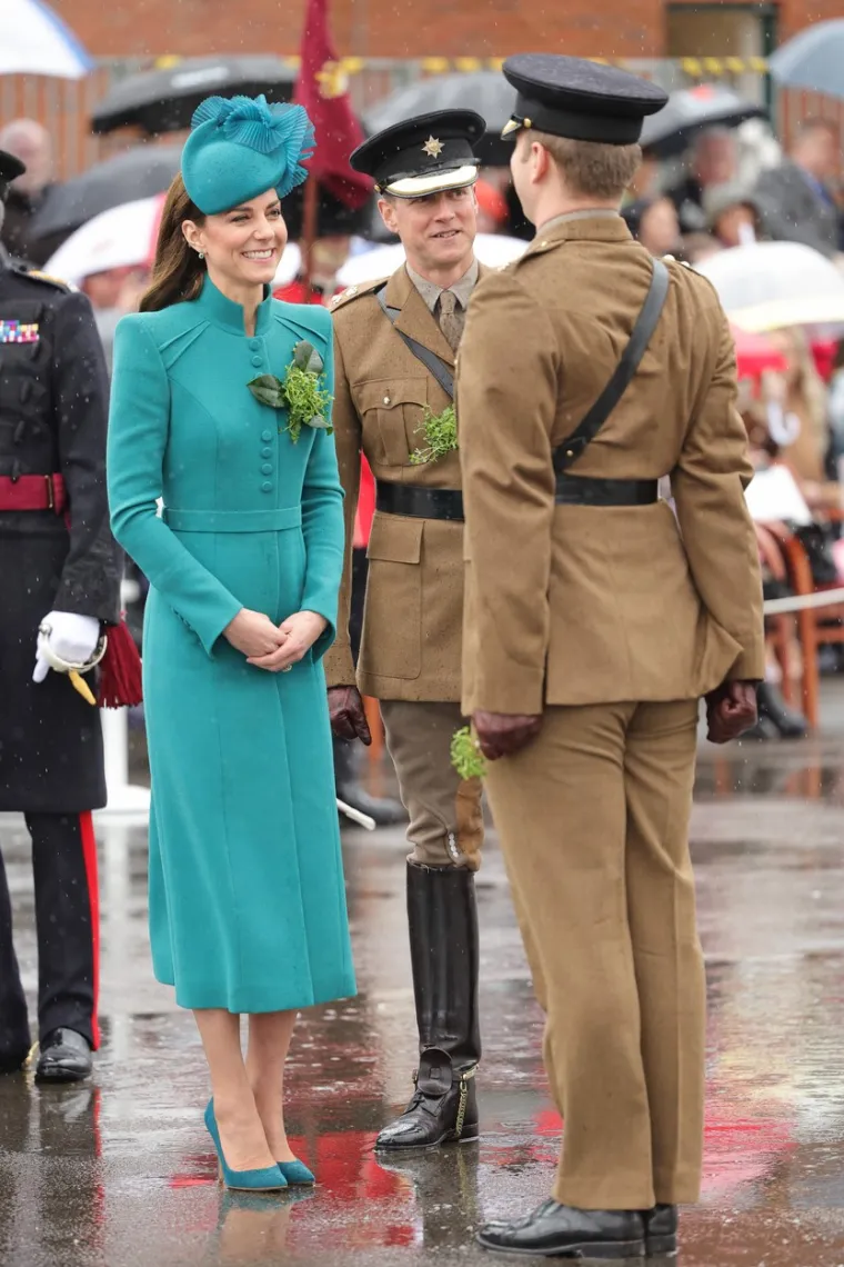Kate Middleton blistala kao pukovnica Irske garde, a princ William priznao: 'Opet neću uspjeti popiti pola litre piva'