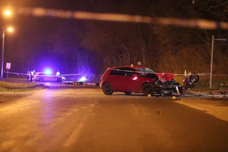 Pogledajte mjesto stravične nesreće u Sesvetama gdje je u sudaru motocikla i automobila poginula jedna osoba