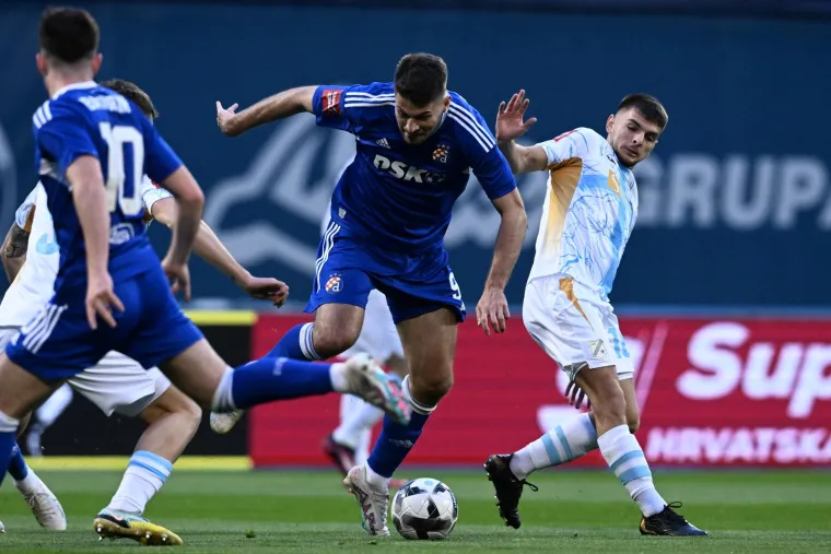 Evo tko se pojavio u svečanoj loži: Da, prati derbi Dinama i Rijeke