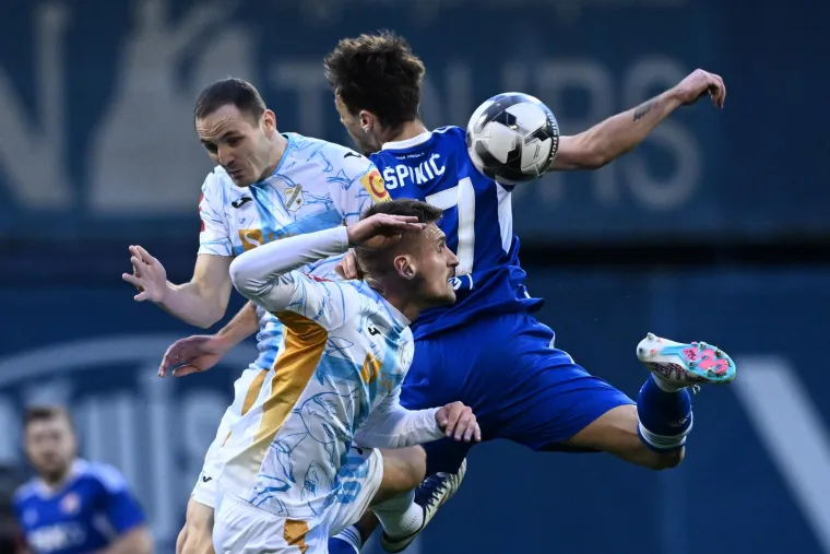 Evo tko se pojavio u svečanoj loži: Da, prati derbi Dinama i Rijeke