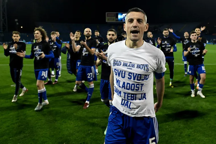 Prizori za pamćenje, trenutak za vječnost: Ekipa Boysa i čitav stadion oprostili se od svog kapetana; Ovo je ultimativni dokaz koliko je Arijan Ademi velik!