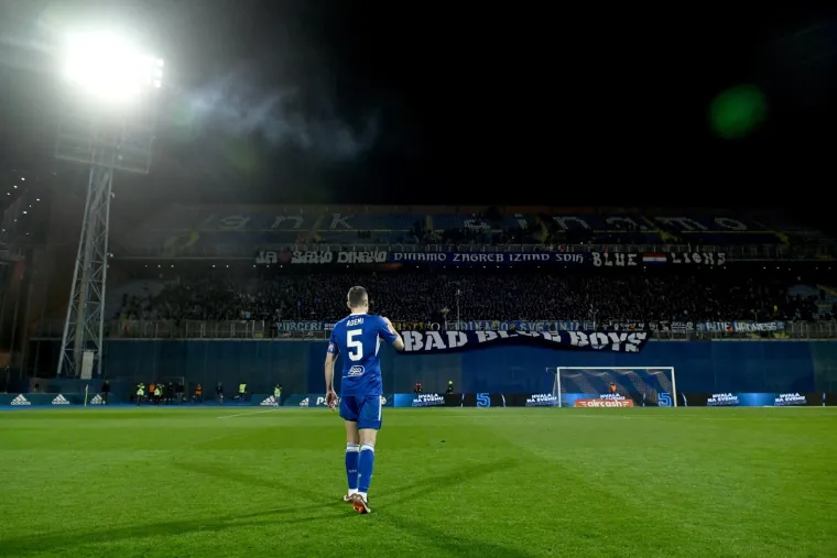Prizori za pamćenje, trenutak za vječnost: Ekipa Boysa i čitav stadion oprostili se od svog kapetana; Ovo je ultimativni dokaz koliko je Arijan Ademi velik!