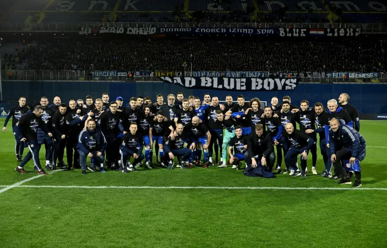 Prizori za pamćenje, trenutak za vječnost: Ekipa Boysa i čitav stadion oprostili se od svog kapetana; Ovo je ultimativni dokaz koliko je Arijan Ademi velik!