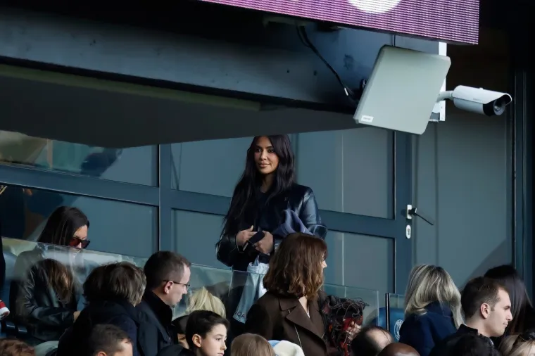 Kim Kardashian pojavila se na stadionu: Nećete vjerovati za &scaron;to su je optužili i s kim su ju usporedili