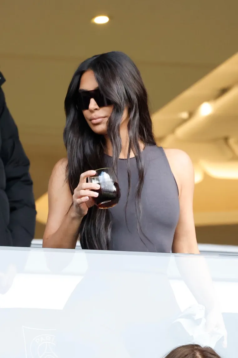 Kim Kardashian pojavila se na stadionu: Nećete vjerovati za &scaron;to su je optužili i s kim su ju usporedili