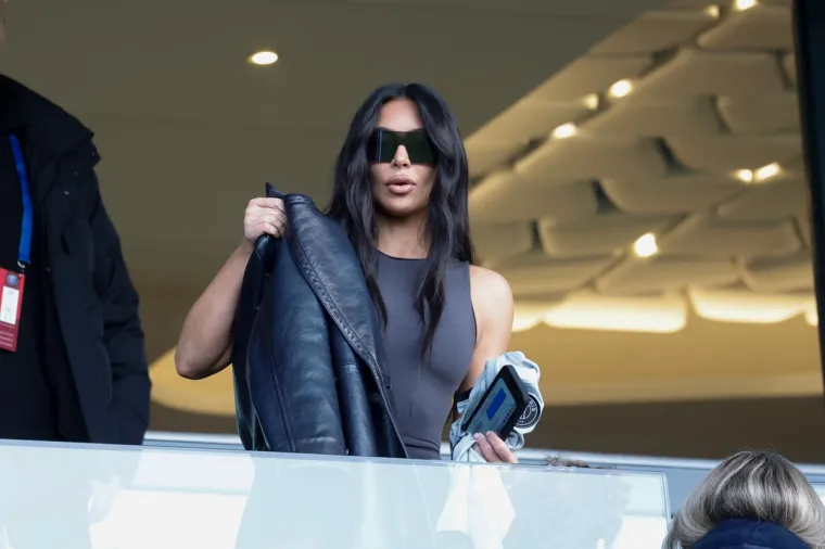 Kim Kardashian pojavila se na stadionu: Nećete vjerovati za &scaron;to su je optužili i s kim su ju usporedili