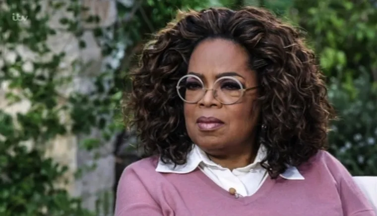 Televizijska ikona pojavila se na CBS Mornings s dugogodišnjom prijateljicom Gayle King, koja je pitala Oprah što misli o tome da bi vojvoda i vojvotkinja od Sussexa mogli prisustvovati krunidbi Charlesa 6. svibnja.