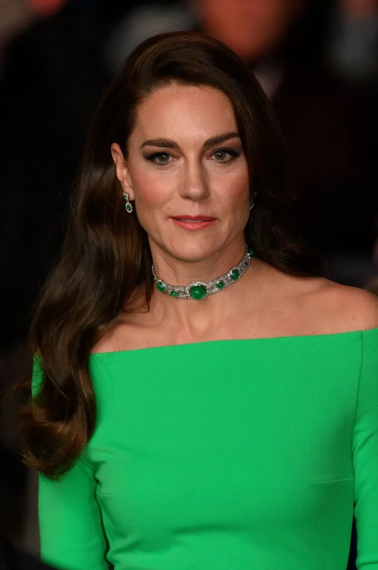 Kate Middleton smo do sada viđali u raznim bojama, no u zadnje vrijeme ne može se ne primijetiti da ba&scaron; forsira zelenu