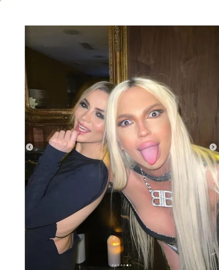 Jelena Karleuša nadmašila samu sebe u još jednom kombinezonu kojem nedostaju kritični dijelovi: 'Boginja'