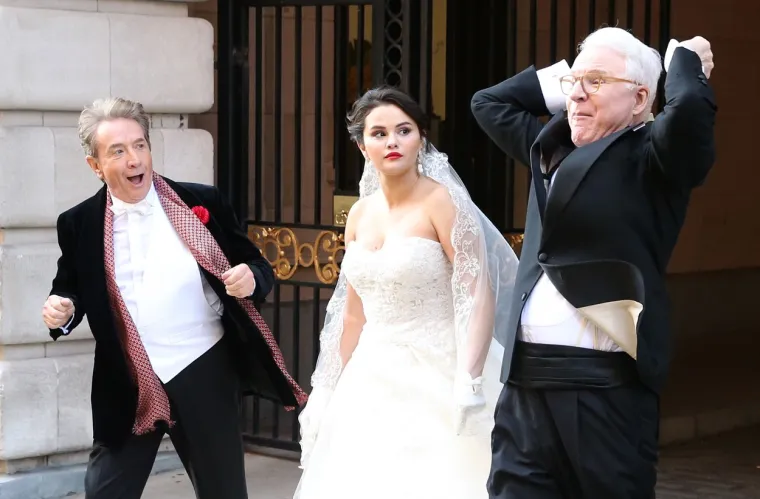 Selena Gomez šokirala sve: Vrijeme u New Yorku je stalo kad je osvanula na ulici u raskošnoj vjenčanici