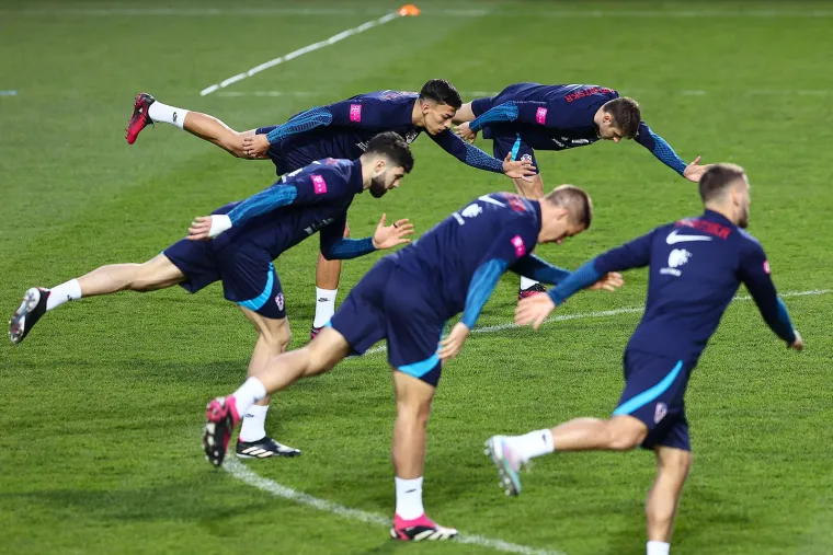 Trening propustila tri igrača: Branitelji dočekali Vatrene, poznato je &scaron;to su im poklonili