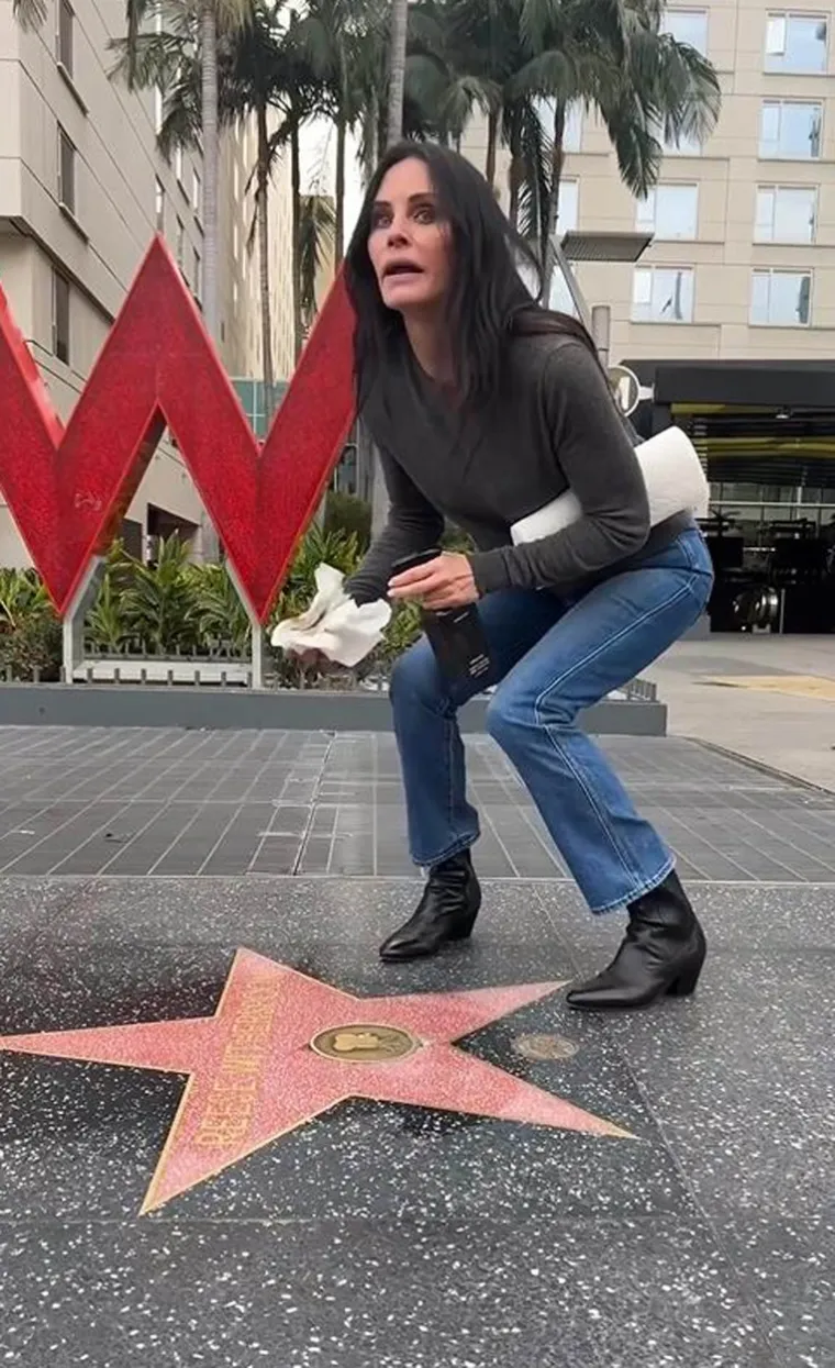 Courteney Cox