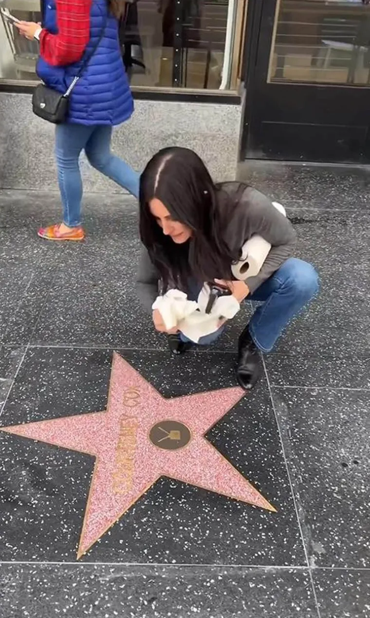 Courteney Cox