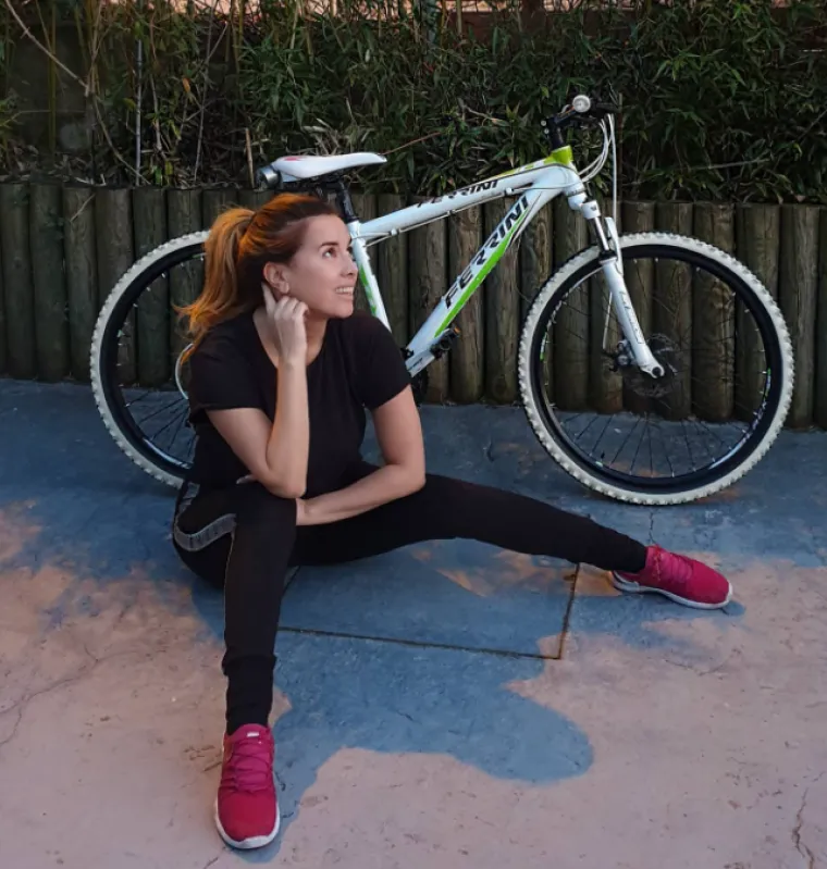 'Opasnica' Nives Celzijus utegnula se u tajice i zauzela hot pozu u teretani: 'Vježba li itko kad se ti pojavi&scaron;?'