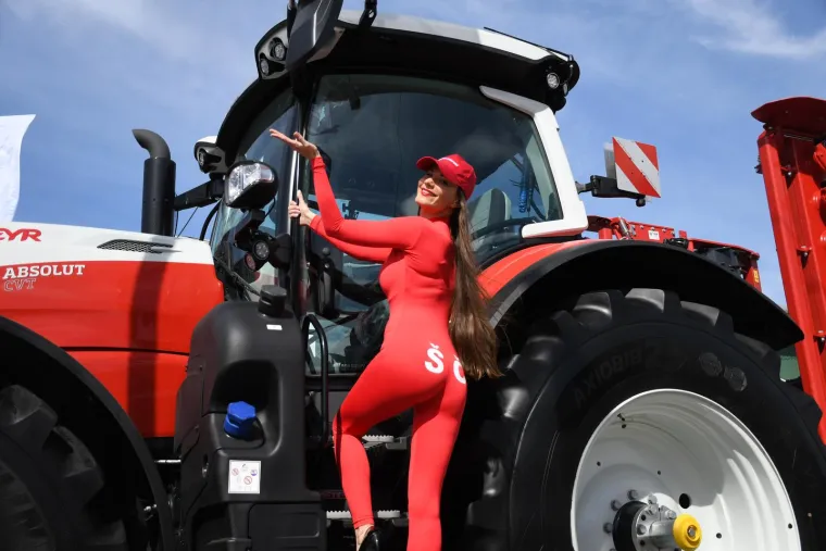 Kapitalci vrijedni nekoliko stotina tisuća eura pali u drugi plan kad se ukazala Ivana: Slova na njezinoj guzi izazvala su odu&scaron;evljenje posjetitelja