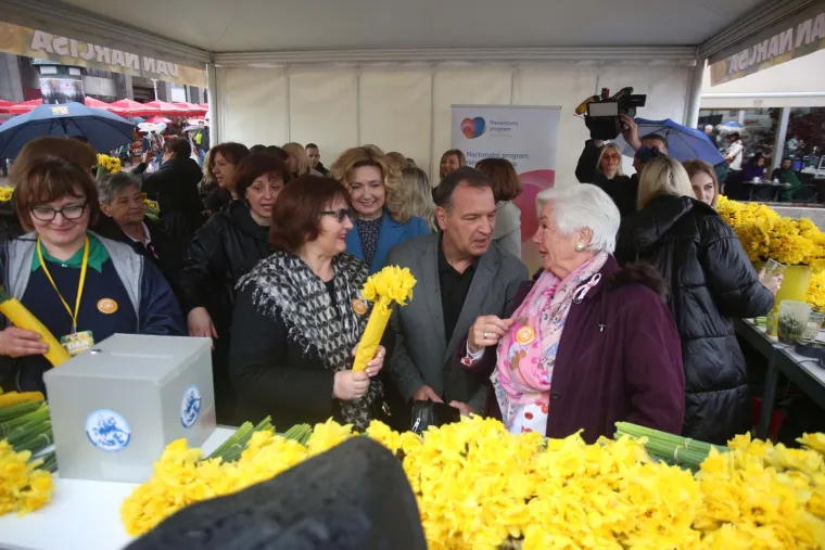 Diljem Hrvatske obilježava se Dan narcisa. Podr&scaron;ku dali i Vilii Bero&scaron;, Krunoslav Capak i Ivan Celjak