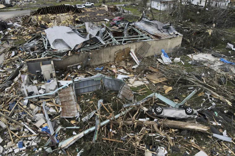 Razorni tornado poharao Mississippi: Poginulo 25 ljudi, deseci ozlijeđeni. Pogledajte što je ostavio iza sebe