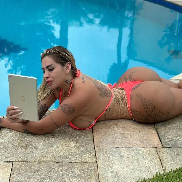Juju Ferrari