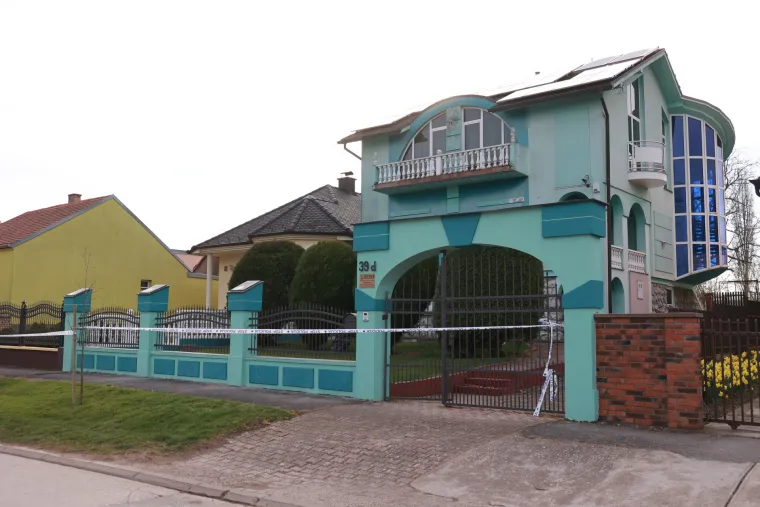 Ovo je kuća stravičnog zločina u Vinkovcima. Sumnja se da je sin ubio oca pa presudio sebi