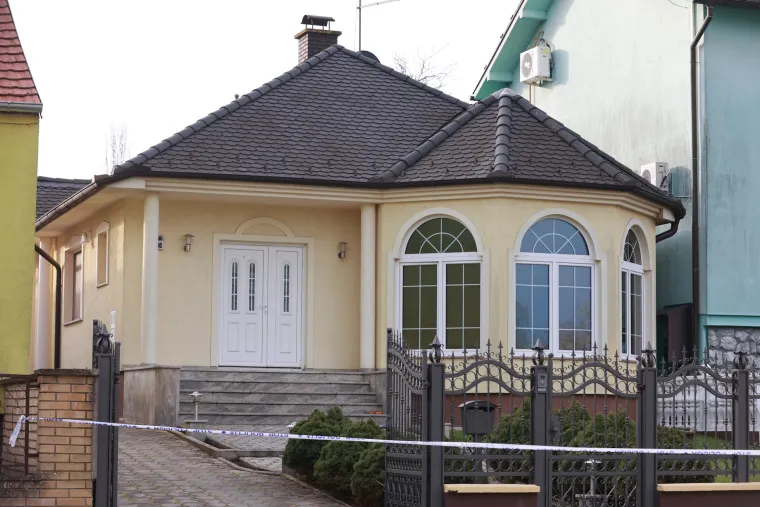 Ovo je kuća stravičnog zločina u Vinkovcima. Sumnja se da je sin ubio oca pa presudio sebi