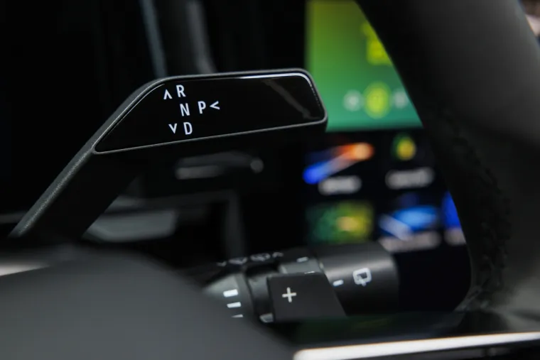 Ono je novi Renault Espace: &Scaron;esta generacija odu&scaron;evljava izgledom, ali i malom potro&scaron;njom